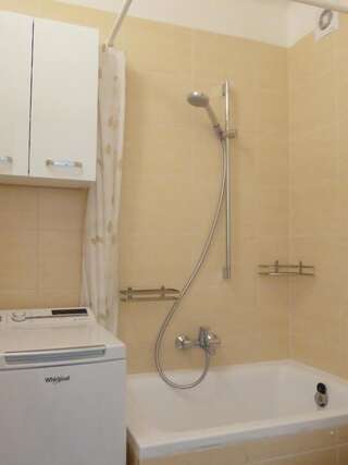 Апартаменты New, calm and bright apartment Каунас Апартаменты с 2 спальнями-17