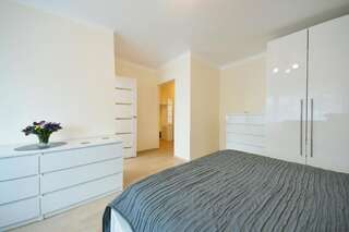 Апартаменты New, calm and bright apartment Каунас Апартаменты с 2 спальнями-20