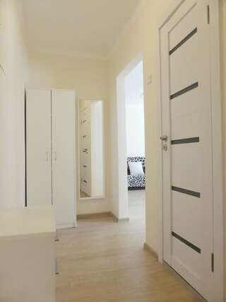 Апартаменты New, calm and bright apartment Каунас Апартаменты с 2 спальнями-8